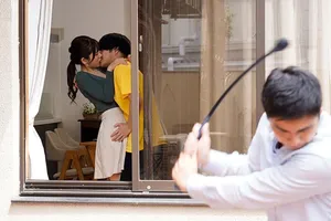 Cơn mưa ngang qua mang tinh anh đi xa Karen Yuzuriha