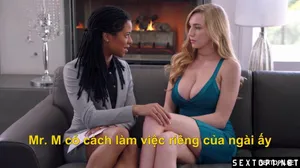 đến nhà bạn chơi, lén phang má bạn